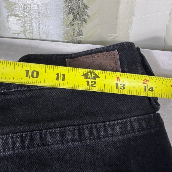 Lee Women's Bootcut Leg Jeans Black Denim Relaxed Fit Dark Wash Stretch 6 Medium - Picture 15 of 16